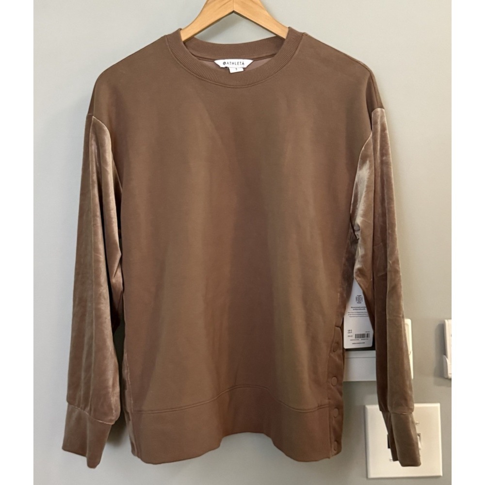 Athleta Sweater Velvet plush Cozy Crewneck‎ Pullover Athletic Jumper Small New